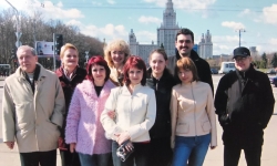 2005, студенты-психологи с докторами наук, поездка в г. Москва